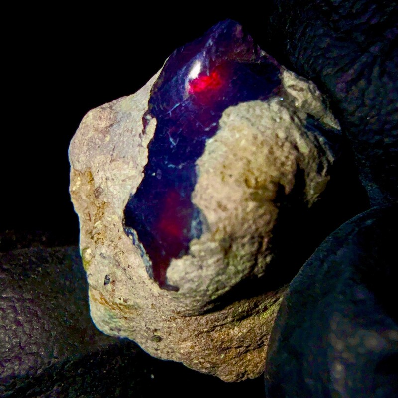 Ethiopian Black Fire Opal gemstone, Opal rough, Natural Dry Opal 7.2 Ct 16×13 mm