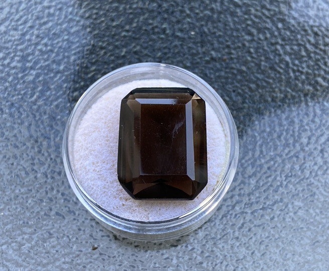 smoky quartz 19.5×14.7mm emerald cut 19.45ct natural gemstone