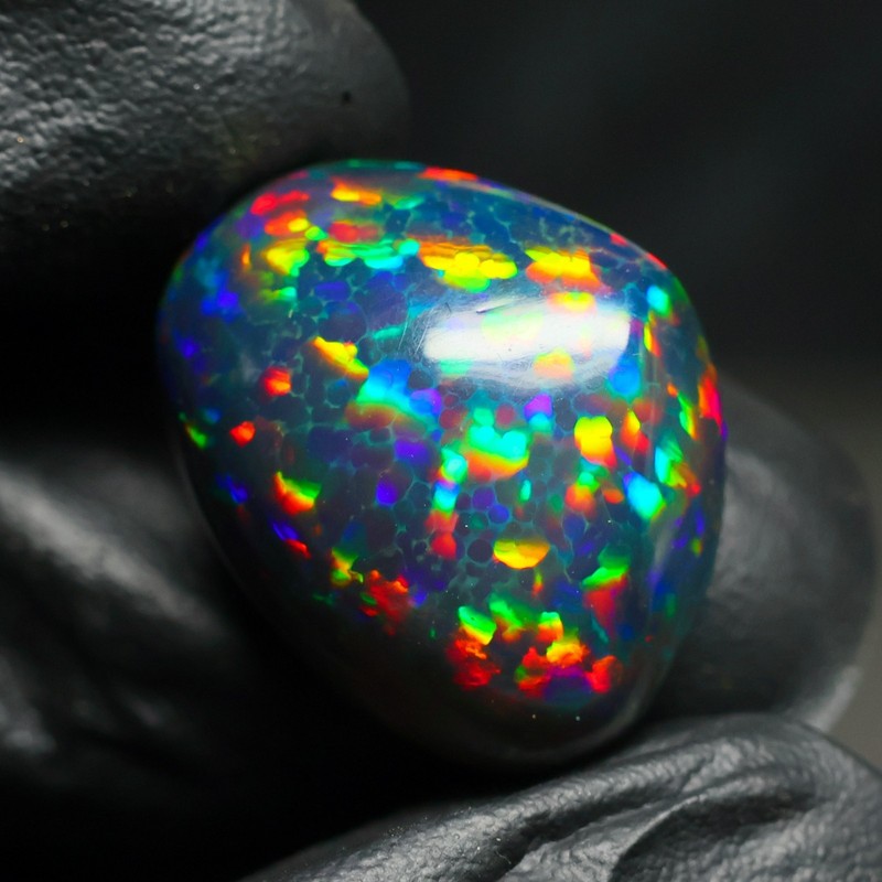 Black Opal Cabochon 15.40 Ct Ethiopian Welo Smoked Opal Loose Gemstone